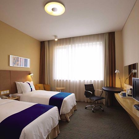 Holiday Inn Express Langfang New Chaoyang By Ihg Екстериор снимка